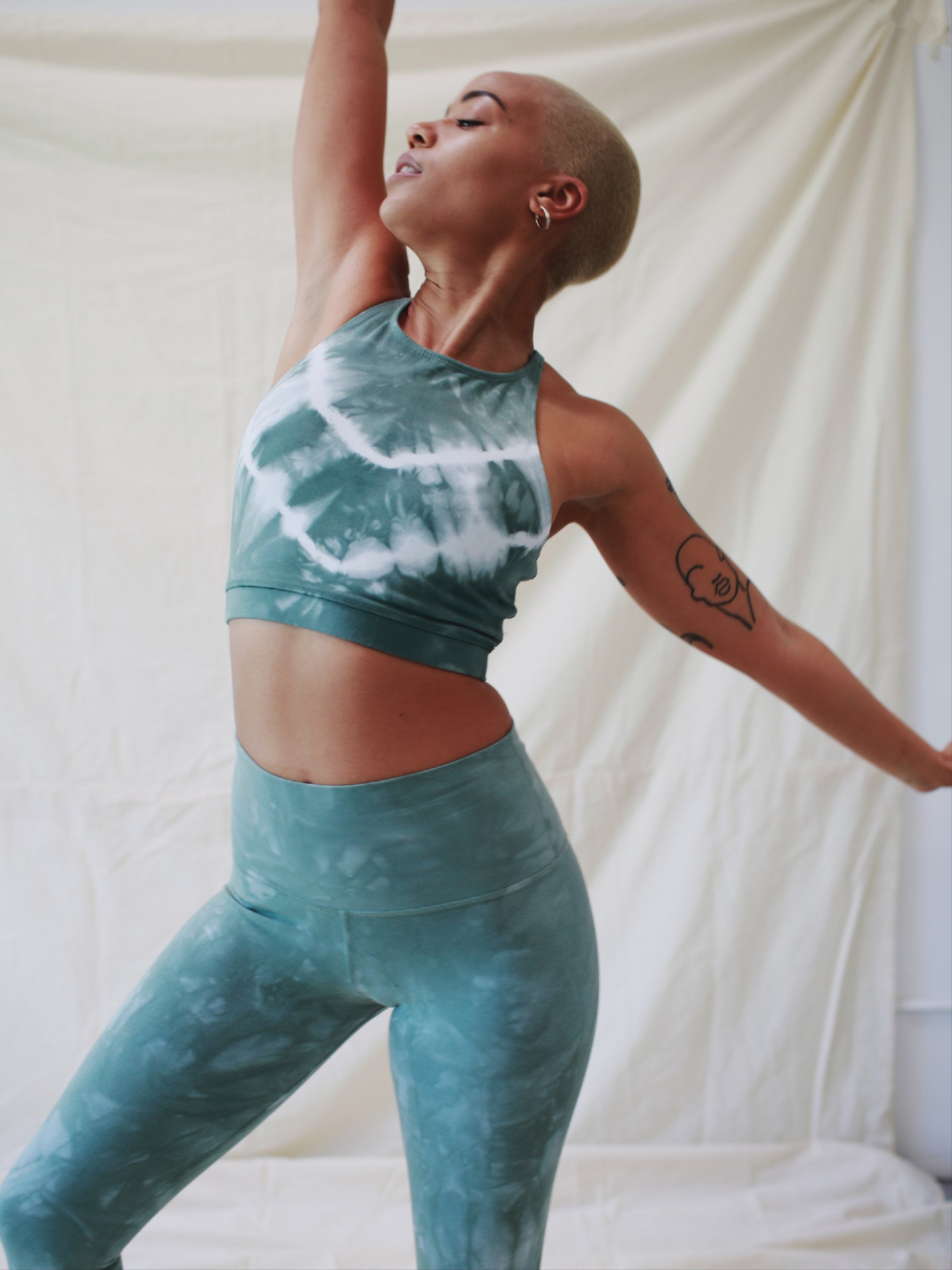 Grayson Crop - Camo / Cloud